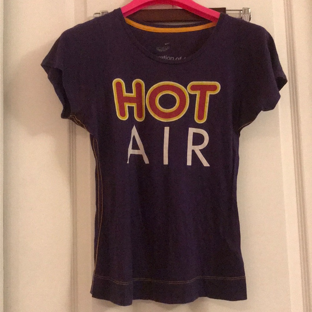 Nike hot air women’s purple t-shirt